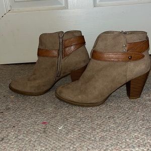 Francesca’s low heeled booties. Size 8